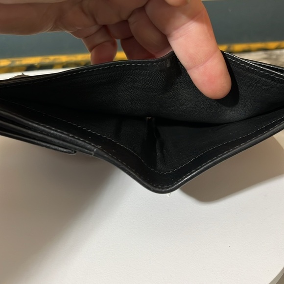 GUCCI SHERRY LINE SUEDE AND LEATHER WALLET - Picture 10 of 16